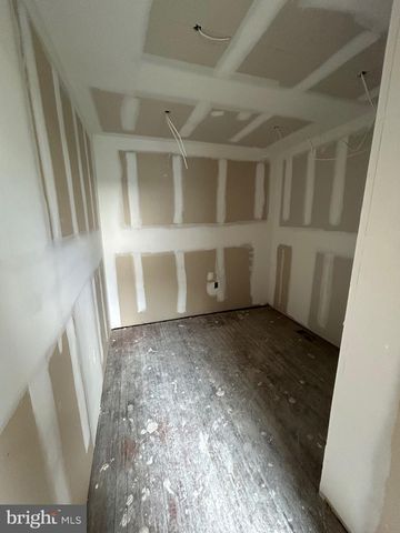 68 N CULVER ST, Baltimore, MD 21229