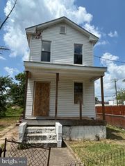 68 N CULVER ST, Baltimore, MD 21229