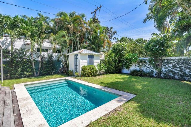 231 Cocoanut Row, Palm Beach, FL 33480