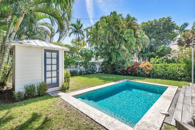 231 Cocoanut Row, Palm Beach, FL 33480