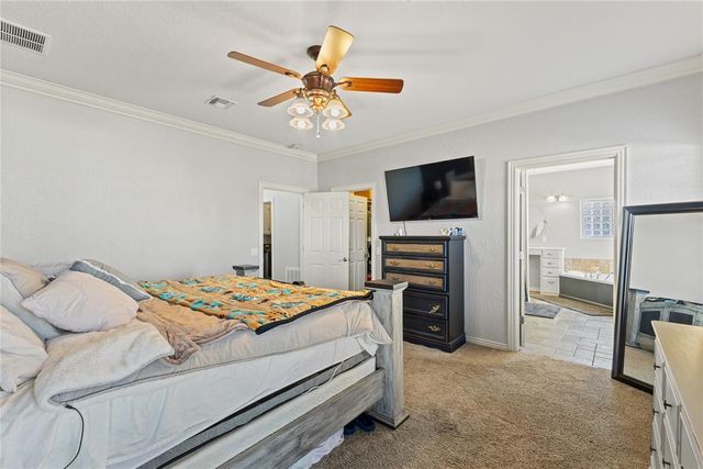 105 Jakes Place, Weatherford, OK 73096