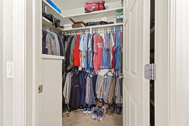 105 Jakes Place, Weatherford, OK 73096