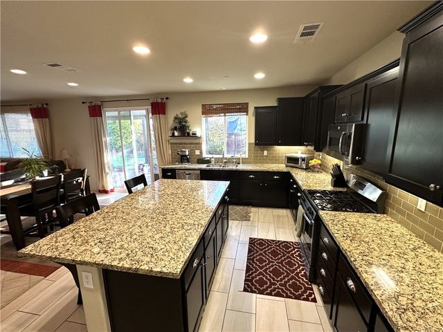 30097 Pine Needle, Menifee, CA 92585