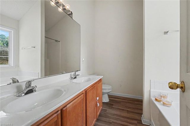 1917 Wheatfield Court, Greensboro, NC 27405