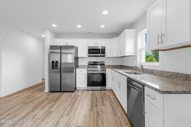 2870 San Filippo Drive SE, Palm Bay, FL 32909