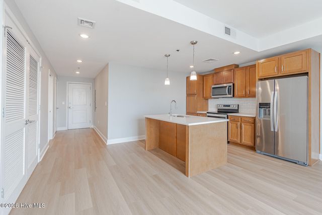 14 Grace Street Apt 1111, Wilmington, NC 28401