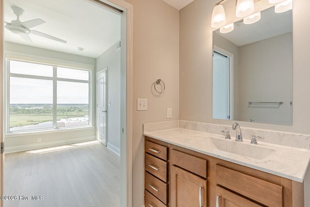 14 Grace Street Apt 1111, Wilmington, NC 28401