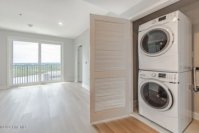 14 Grace Street Apt 1111, Wilmington, NC 28401
