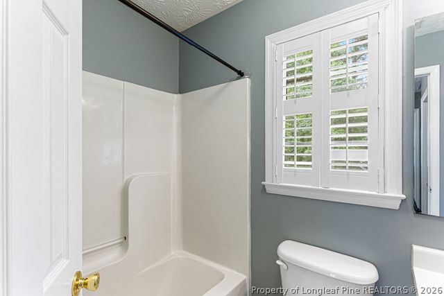817 Larkspur Drive, Fayetteville, NC 28311