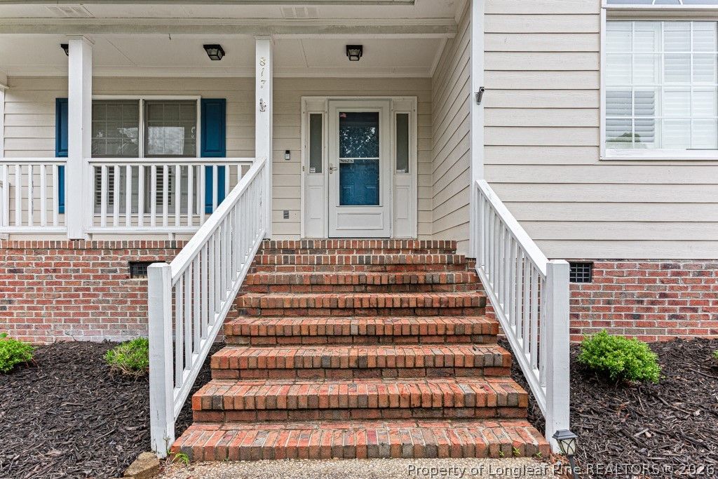 817 Larkspur Drive, Fayetteville, NC 28311 — photo 2