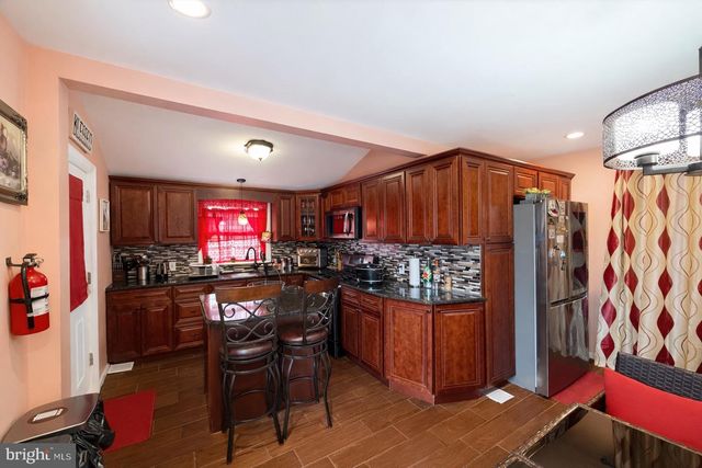 1045 QUINTON AVE, Trenton, NJ 08629