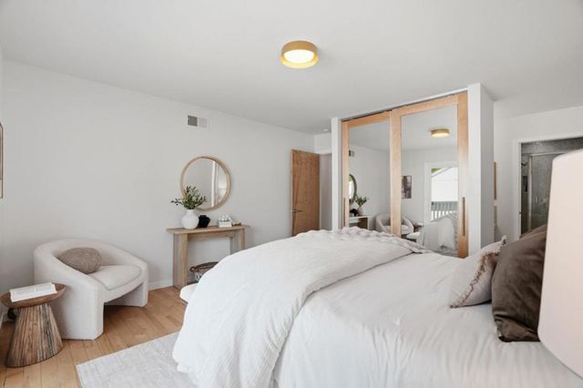 10977 Northseal Square, Cupertino, CA 95014
