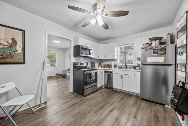 2703 Cave Avenue NW, Huntsville, AL 35810