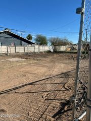 909 N 10TH Street 26, Phoenix, AZ 85006