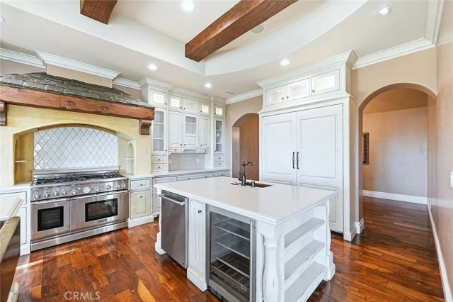 4430 Rosebank, La Canada Flintridge, CA 91011