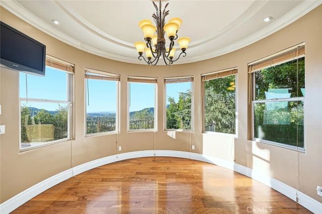 4430 Rosebank, La Canada Flintridge, CA 91011