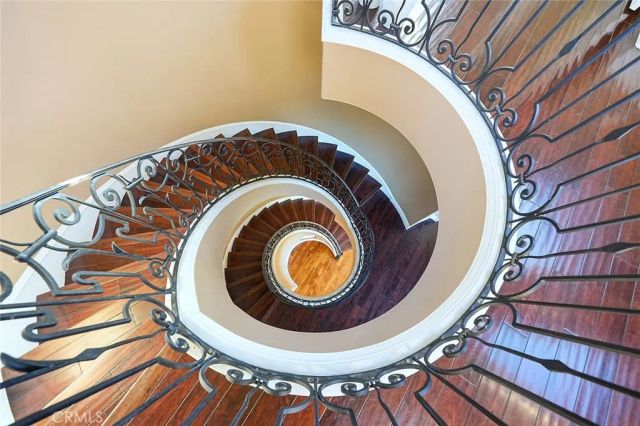 4430 Rosebank, La Canada Flintridge, CA 91011