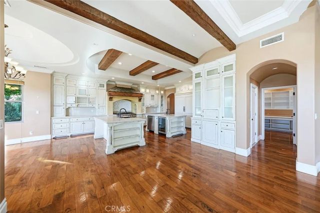 4430 Rosebank, La Canada Flintridge, CA 91011