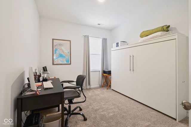 6040 Medina Spirit Drive, Indianapolis, IN 46237