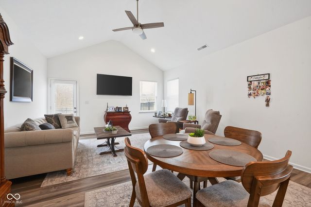 6040 Medina Spirit Drive, Indianapolis, IN 46237