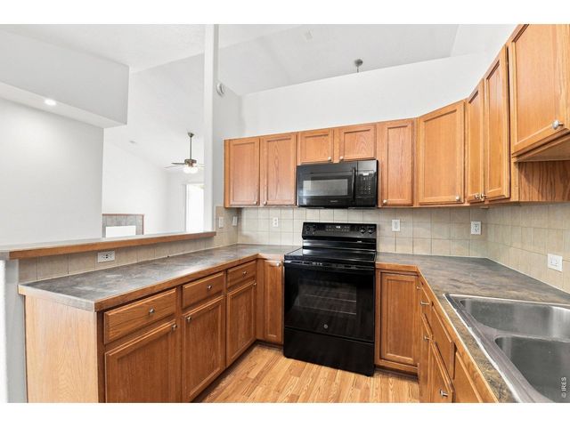 4214 Mariposa Ln, Evans, CO 80620