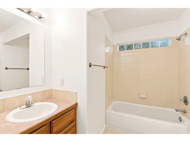 4214 Mariposa Ln, Evans, CO 80620