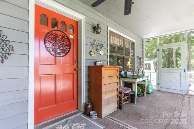 146 W Stecoah Heights, Robbinsville, NC 28771