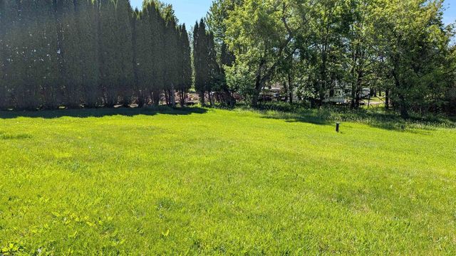 N3126 Oak Road, Markesan, WI 53946