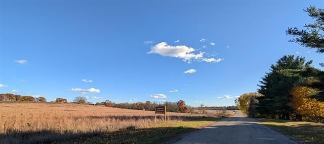 N3126 Oak Road, Markesan, WI 53946