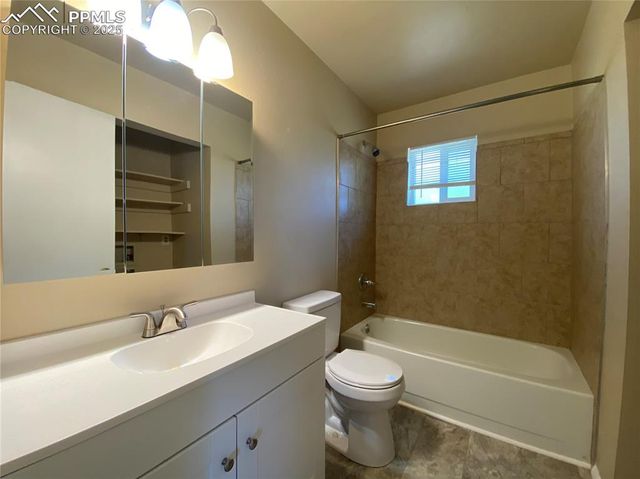 505 E Missouri Avenue, Fountain, CO 80817