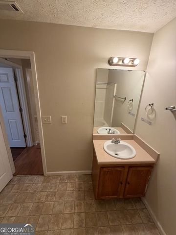 5196 Tew Lane SW, Covington, GA 30014