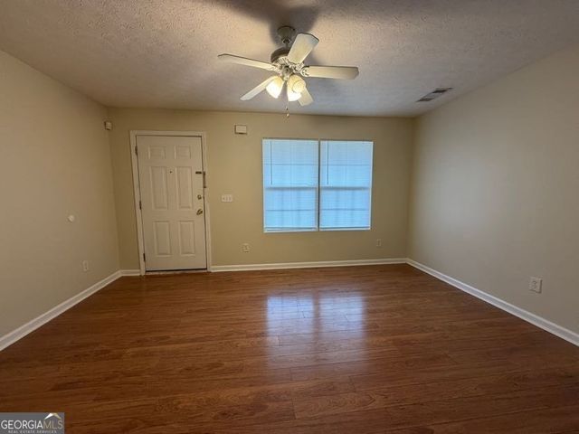 5196 Tew Lane SW, Covington, GA 30014