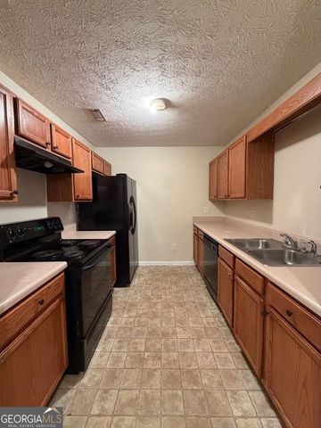 5196 Tew Lane SW, Covington, GA 30014