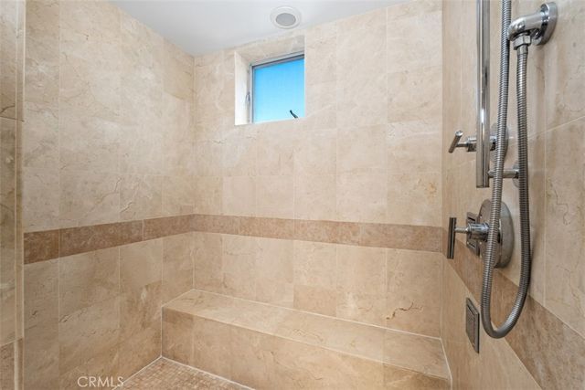 87 Lennox, Irvine, CA 92612