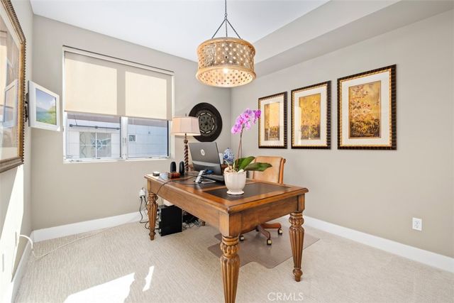 87 Lennox, Irvine, CA 92612