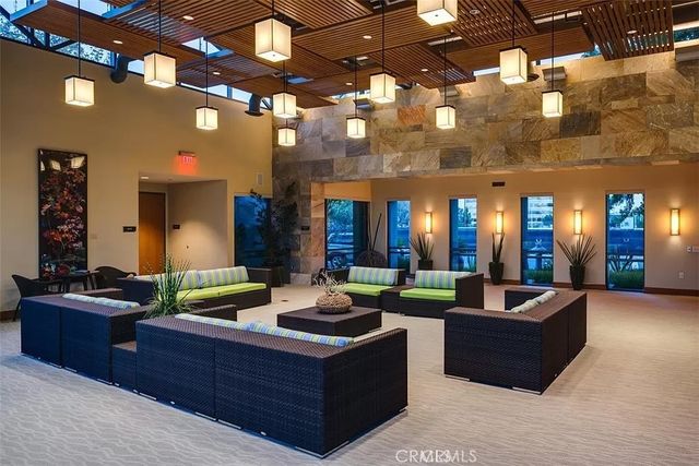 87 Lennox, Irvine, CA 92612