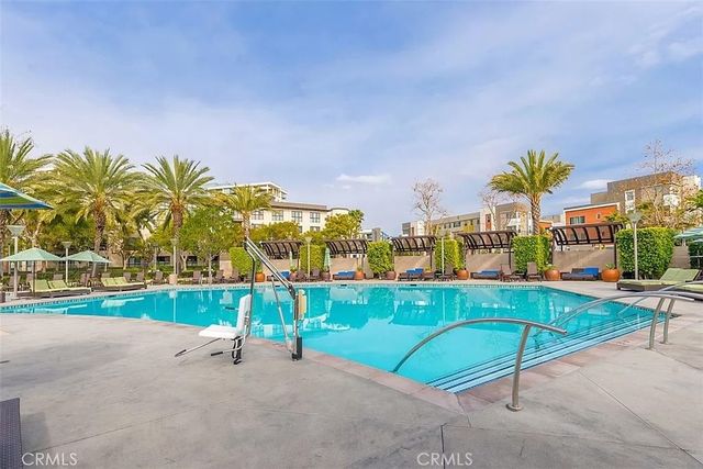 87 Lennox, Irvine, CA 92612