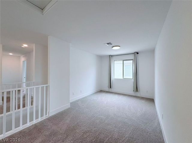 8044 Texas Hills Street, Las Vegas, NV 89113