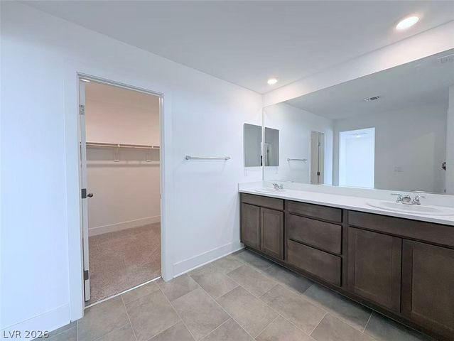 8044 Texas Hills Street, Las Vegas, NV 89113
