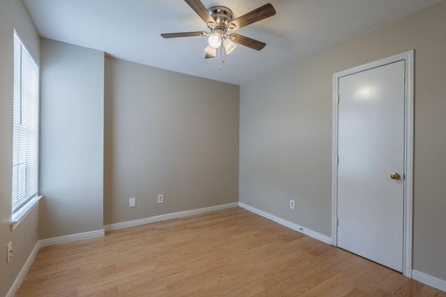 8006 Scarlet Tanager Drive, Humble, TX 77396