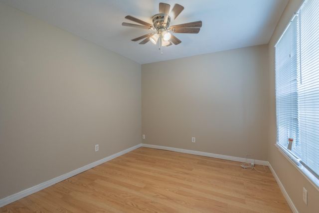 8006 Scarlet Tanager Drive, Humble, TX 77396