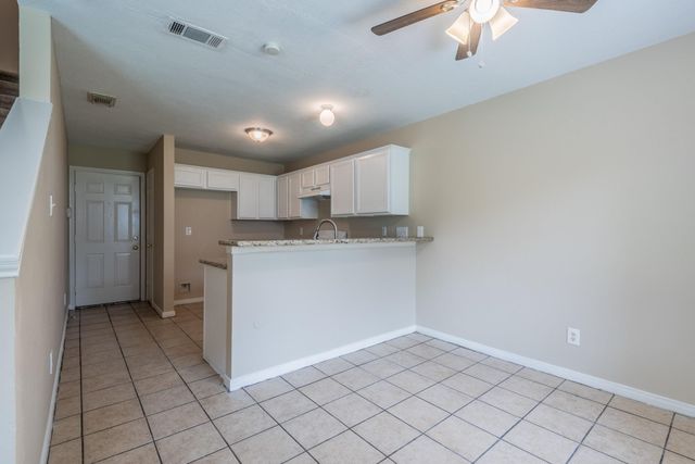 8006 Scarlet Tanager Drive, Humble, TX 77396