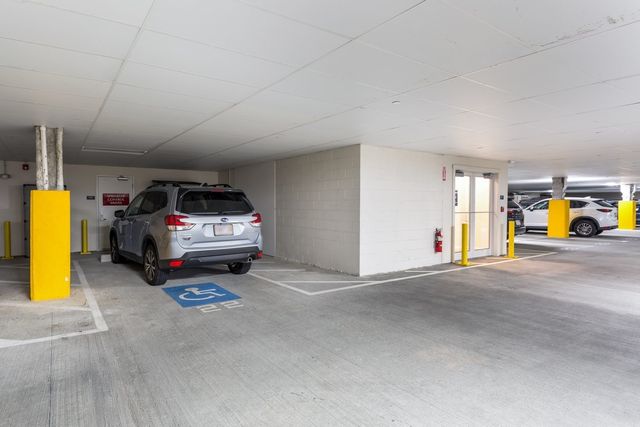 1211 Pennington Drive 1211, Walpole, MA 02081
