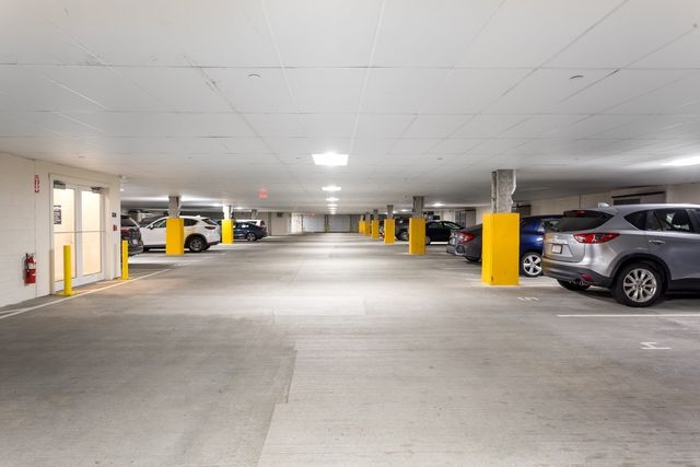 1211 Pennington Drive 1211, Walpole, MA 02081
