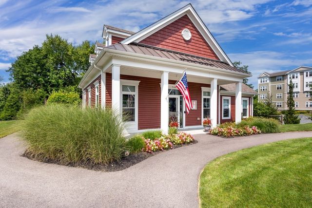 1211 Pennington Drive 1211, Walpole, MA 02081