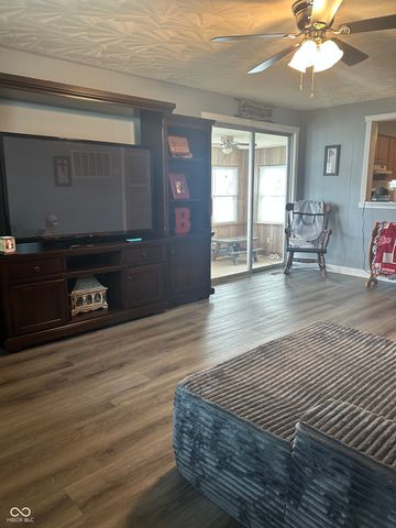 604 S Ryle, Greensburg, IN 47240