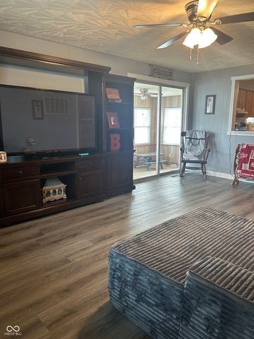 604 S Ryle, Greensburg, IN 47240