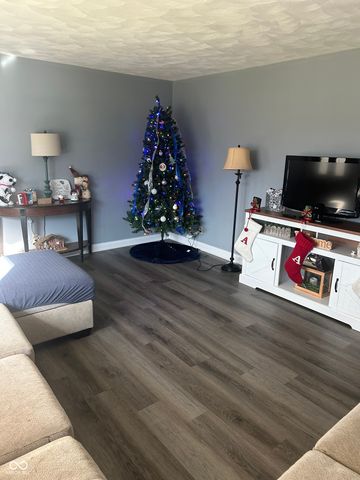 604 S Ryle, Greensburg, IN 47240