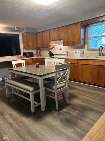 604 S Ryle, Greensburg, IN 47240