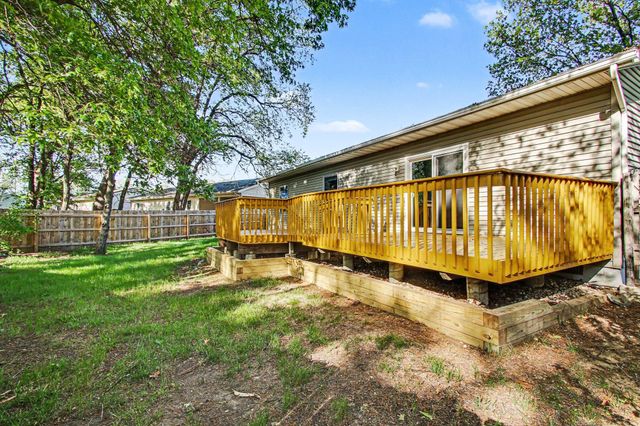 6136 Canary Avenue, Portage, IN 46368